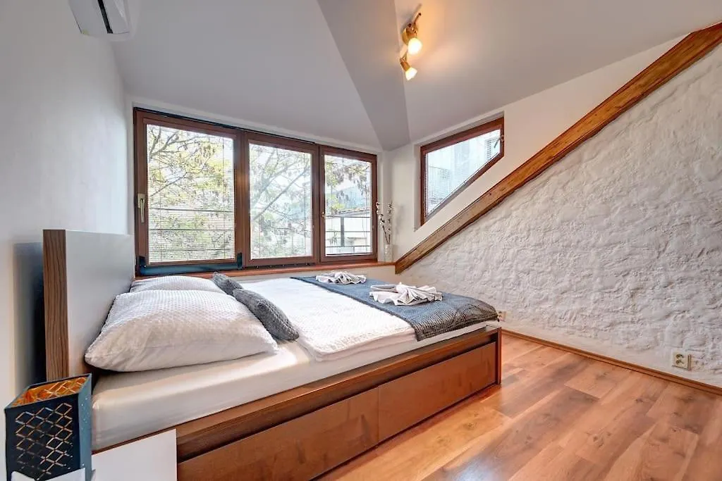 Ferienwohnung Velky 3-Loznicovy Byt Praha 8 Karlin Prag